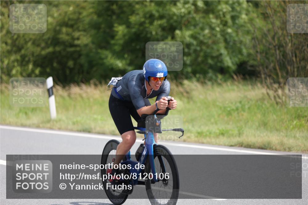 22.06.2025 - Viking Triathlon Yannick Fuchs http://msf.ph/oto/8120106 22.06.2025 11:46:05 Radfahren 77, 140, 167, 198, 298, 384, 401, 534 meine-sportfotos.de