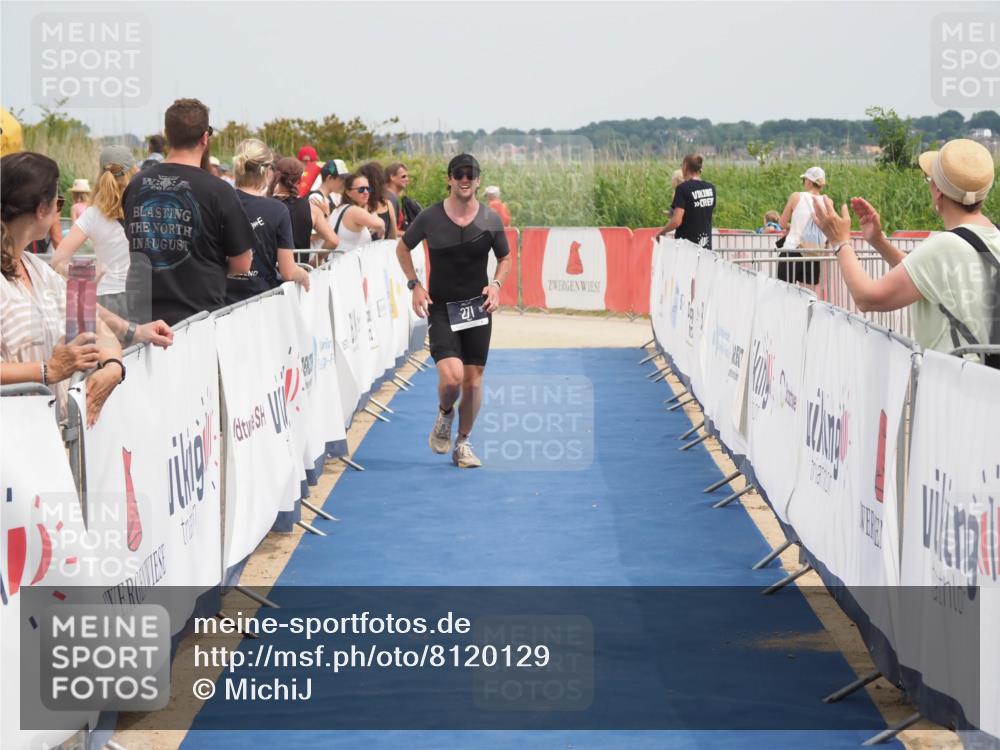 22.06.2025 - Viking Triathlon MichiJ http://msf.ph/oto/8120129 22.06.2025 15:11:14 Ziel 146, 271 meine-sportfotos.de