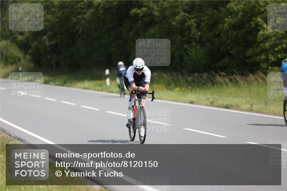 22.06.2025 - Viking Triathlon Yannick Fuchs http://msf.ph/oto/8120150 22.06.2025 11:46:14 Radfahren 77, 97 meine-sportfotos.de
