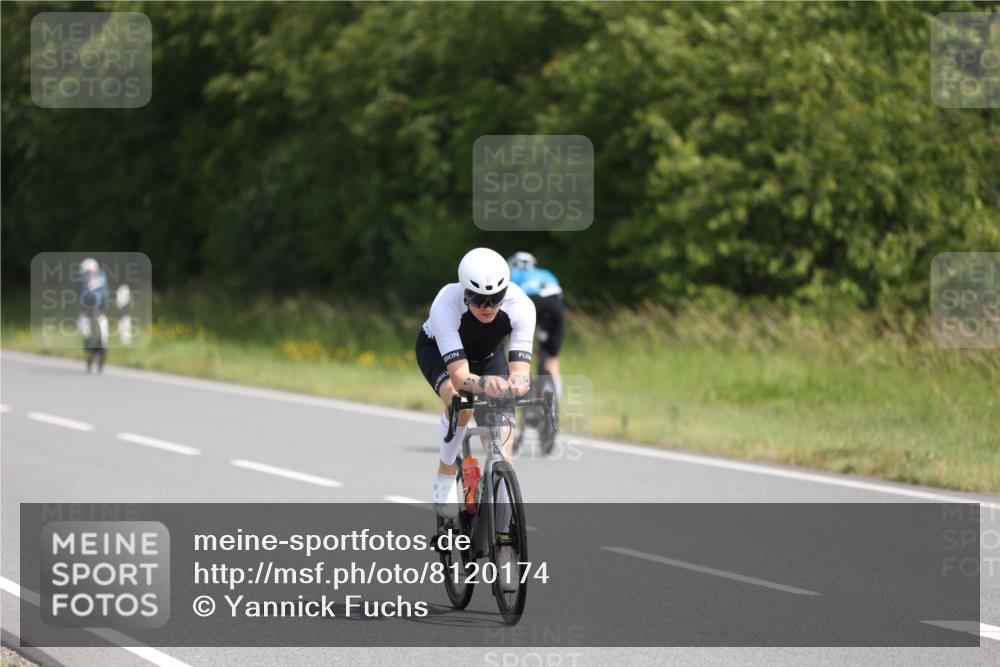 22.06.2025 - Viking Triathlon Yannick Fuchs http://msf.ph/oto/8120174 22.06.2025 11:46:15 Radfahren 77, 97 meine-sportfotos.de