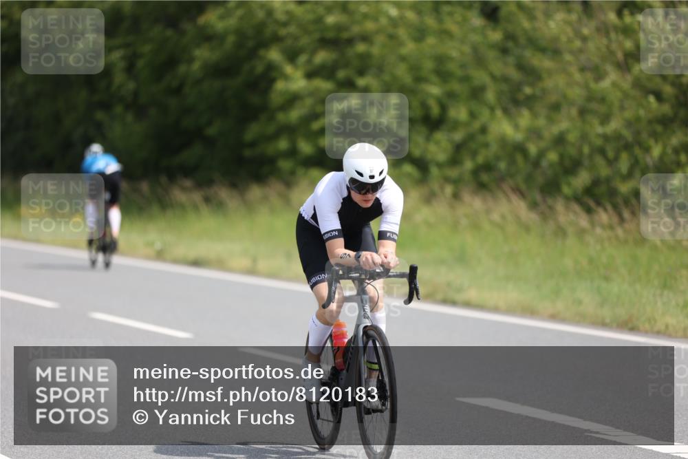 22.06.2025 - Viking Triathlon Yannick Fuchs http://msf.ph/oto/8120183 22.06.2025 11:46:16 Radfahren 77, 97 meine-sportfotos.de