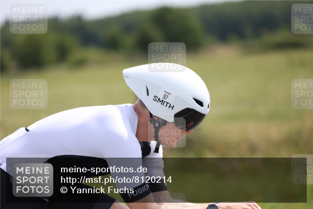 22.06.2025 - Viking Triathlon Yannick Fuchs http://msf.ph/oto/8120214 22.06.2025 11:46:17 Radfahren 77, 97 meine-sportfotos.de