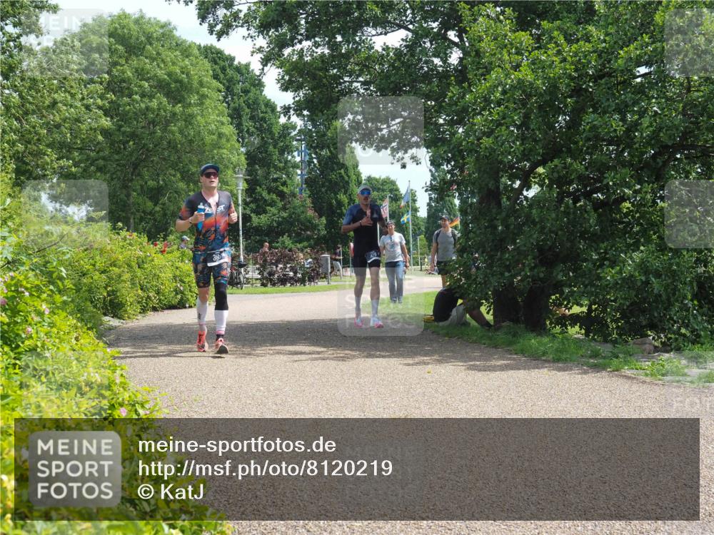 22.06.2025 - Viking Triathlon KatJ http://msf.ph/oto/8120219 22.06.2025 12:59:37 Laufen 355, 478 meine-sportfotos.de