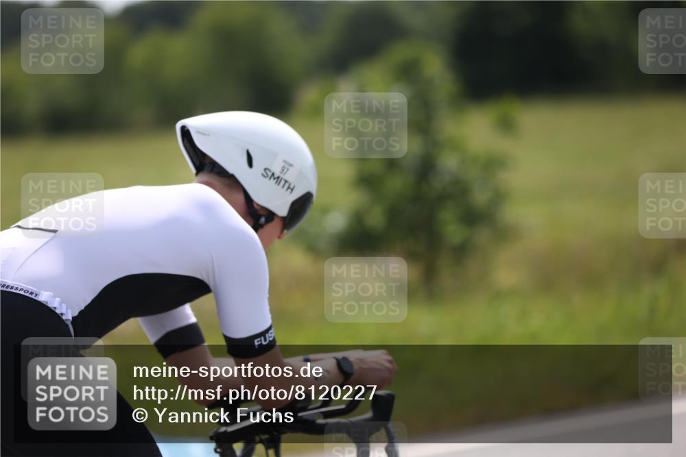 22.06.2025 - Viking Triathlon Yannick Fuchs http://msf.ph/oto/8120227 22.06.2025 11:46:18 Radfahren 97 meine-sportfotos.de