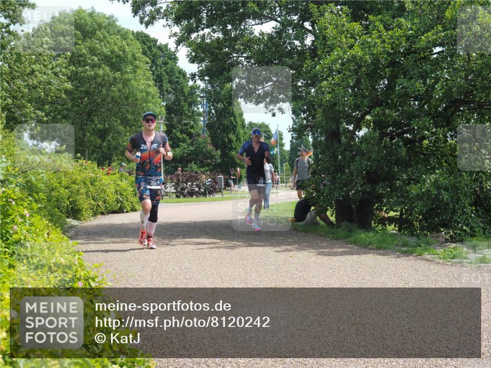22.06.2025 - Viking Triathlon KatJ http://msf.ph/oto/8120242 22.06.2025 12:59:37 Laufen 355, 478 meine-sportfotos.de