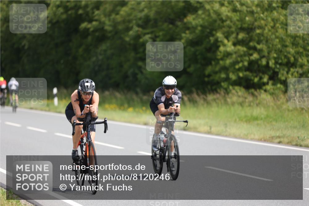 22.06.2025 - Viking Triathlon Yannick Fuchs http://msf.ph/oto/8120246 22.06.2025 11:46:41 Radfahren 59, 267, 393, 437, 463, 475 meine-sportfotos.de