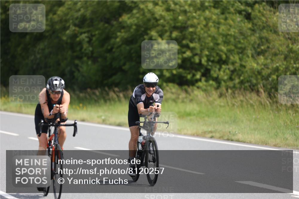 22.06.2025 - Viking Triathlon Yannick Fuchs http://msf.ph/oto/8120257 22.06.2025 11:46:41 Radfahren 59, 267, 393, 437, 463, 475 meine-sportfotos.de