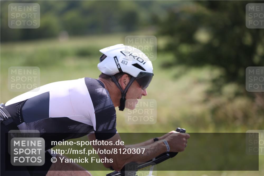 22.06.2025 - Viking Triathlon Yannick Fuchs http://msf.ph/oto/8120307 22.06.2025 11:46:44 Radfahren 59, 267, 393, 437, 463 meine-sportfotos.de
