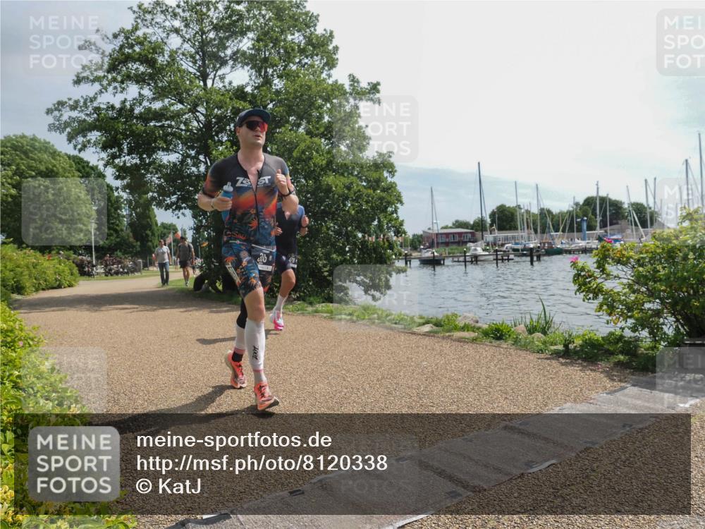 22.06.2025 - Viking Triathlon KatJ http://msf.ph/oto/8120338 22.06.2025 12:59:39 Laufen 355, 478 meine-sportfotos.de