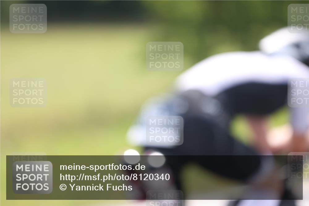 22.06.2025 - Viking Triathlon Yannick Fuchs http://msf.ph/oto/8120340 22.06.2025 11:46:48 Radfahren 57, 59, 267, 393, 463 meine-sportfotos.de