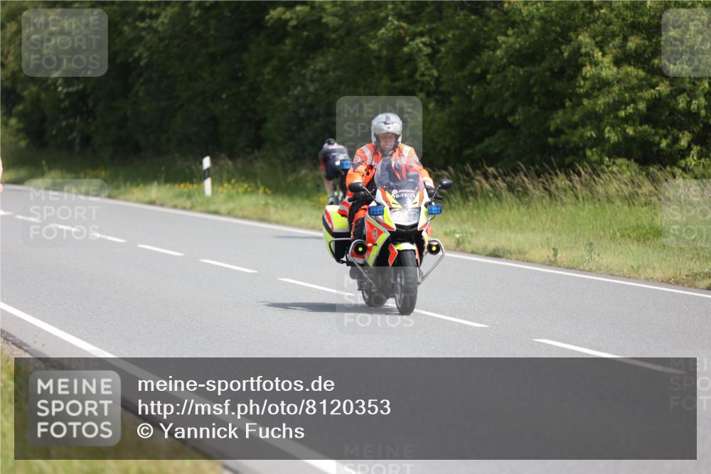22.06.2025 - Viking Triathlon Yannick Fuchs http://msf.ph/oto/8120353 22.06.2025 11:46:55 Radfahren 48, 57, 116, 402, 640 meine-sportfotos.de