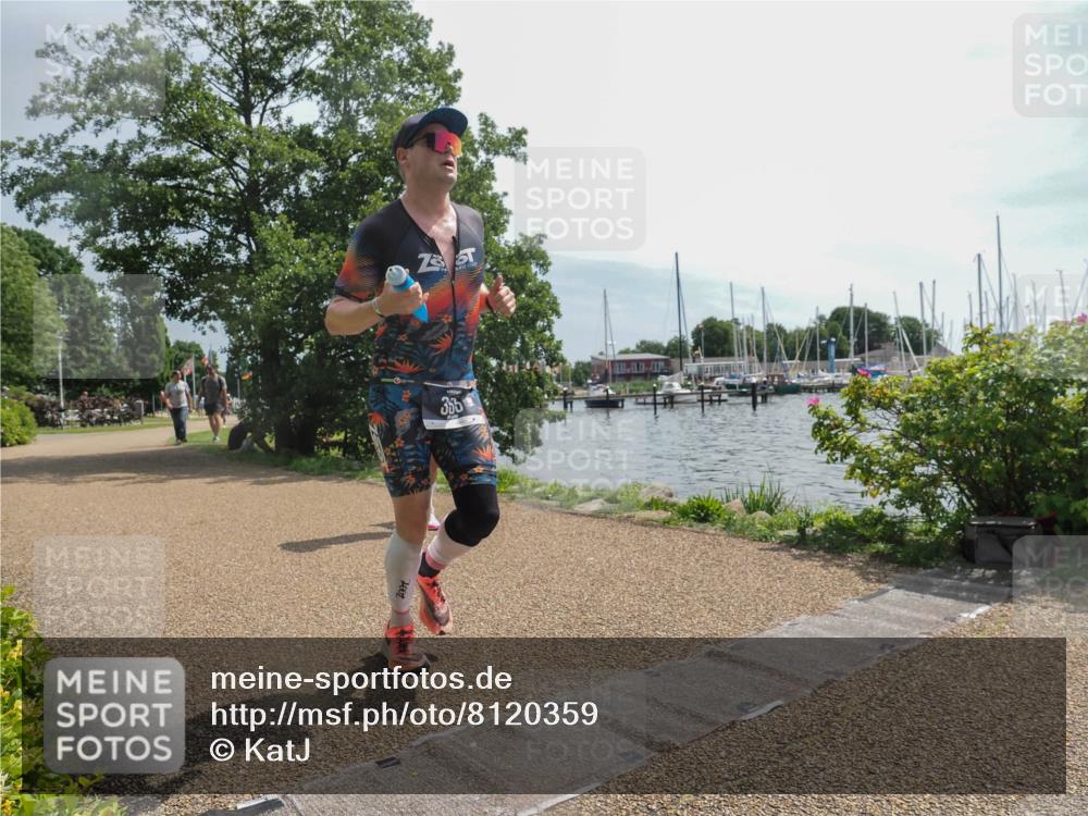 22.06.2025 - Viking Triathlon KatJ http://msf.ph/oto/8120359 22.06.2025 12:59:39 Laufen 355, 478 meine-sportfotos.de