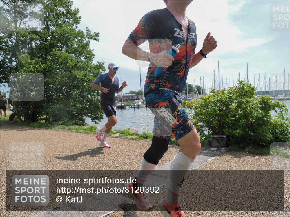 22.06.2025 - Viking Triathlon KatJ http://msf.ph/oto/8120392 22.06.2025 12:59:40 Laufen 355, 478 meine-sportfotos.de