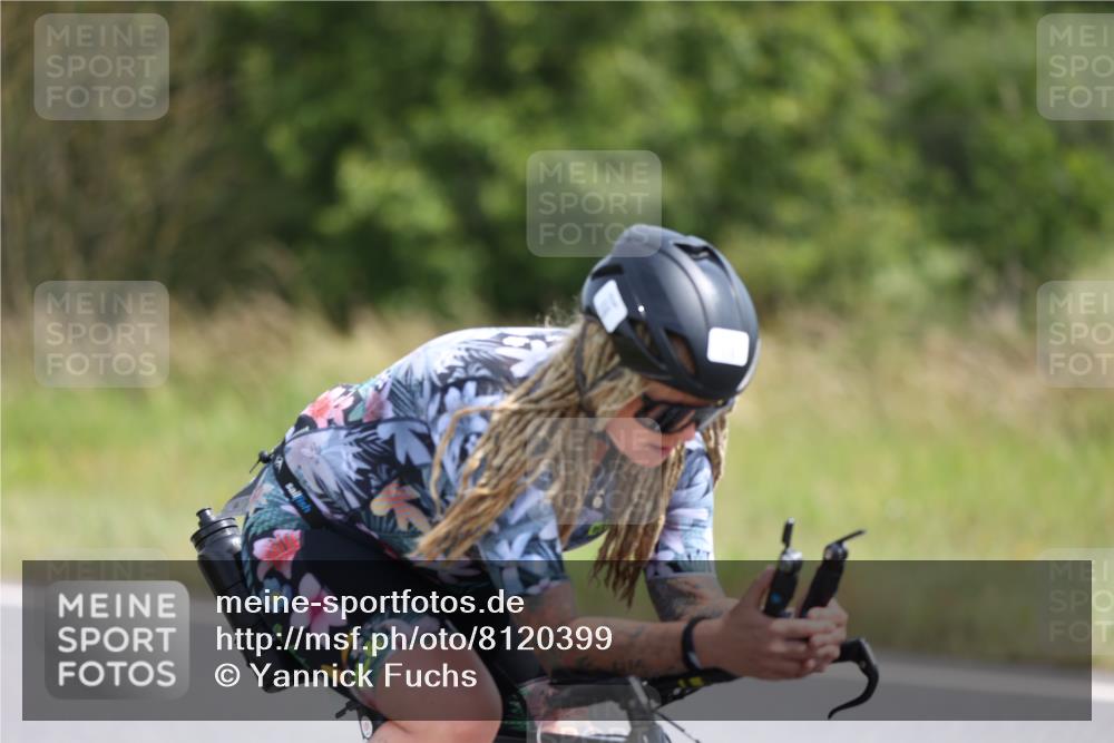 22.06.2025 - Viking Triathlon Yannick Fuchs http://msf.ph/oto/8120399 22.06.2025 11:47:02 Radfahren 48, 116, 402, 481, 640 meine-sportfotos.de