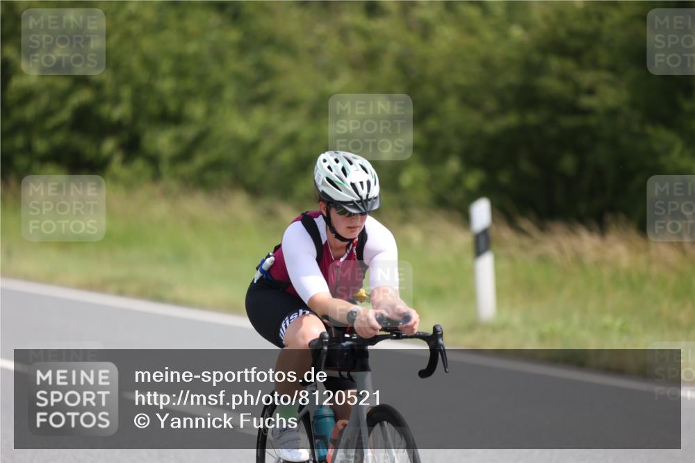 22.06.2025 - Viking Triathlon Yannick Fuchs http://msf.ph/oto/8120521 22.06.2025 11:47:12 Radfahren 9, 23, 61, 206, 235, 481, 529 meine-sportfotos.de