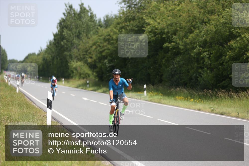 22.06.2025 - Viking Triathlon Yannick Fuchs http://msf.ph/oto/8120554 22.06.2025 11:47:14 Radfahren 9, 23, 61, 206, 235, 529 meine-sportfotos.de
