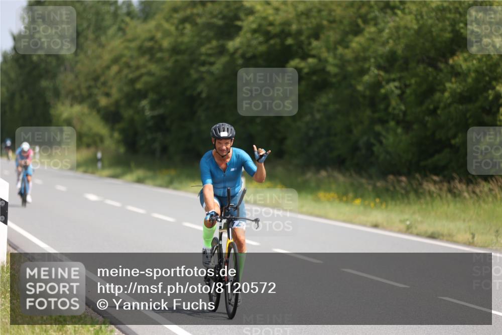 22.06.2025 - Viking Triathlon Yannick Fuchs http://msf.ph/oto/8120572 22.06.2025 11:47:14 Radfahren 9, 23, 61, 206, 235, 529 meine-sportfotos.de