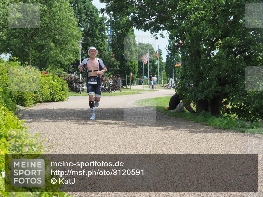 22.06.2025 - Viking Triathlon KatJ http://msf.ph/oto/8120591 22.06.2025 12:59:53 Laufen 416 meine-sportfotos.de