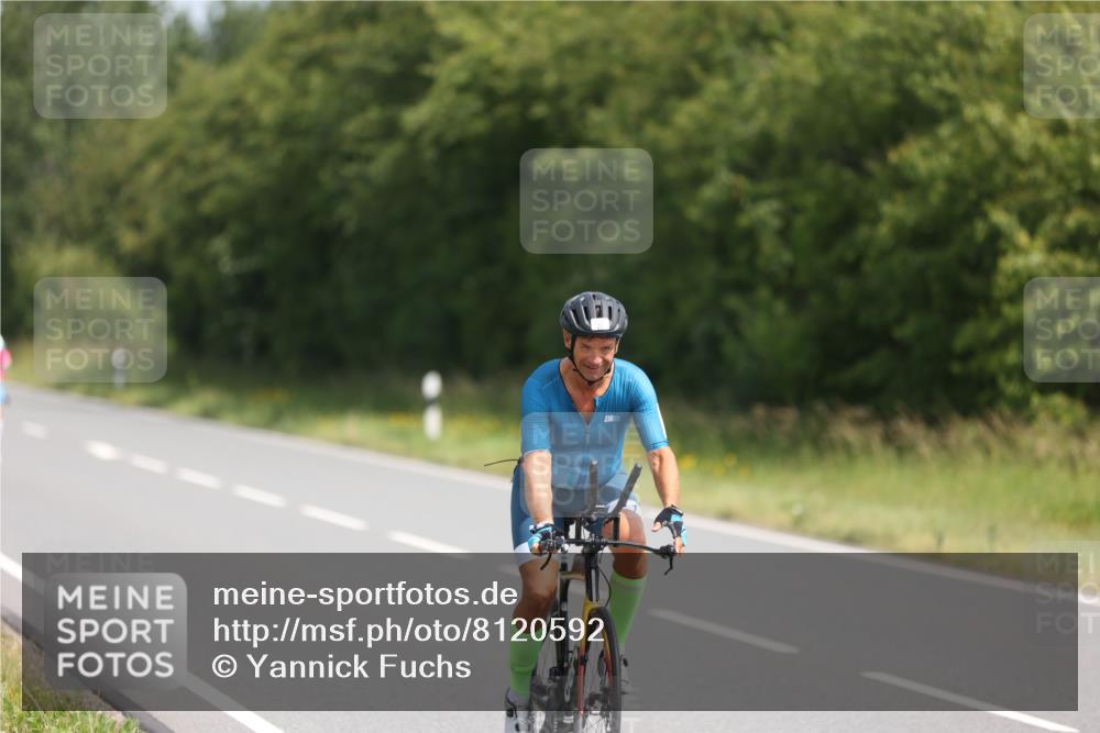 22.06.2025 - Viking Triathlon Yannick Fuchs http://msf.ph/oto/8120592 22.06.2025 11:47:15 Radfahren 9, 23, 61, 206, 235, 529 meine-sportfotos.de