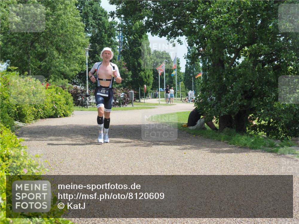 22.06.2025 - Viking Triathlon KatJ http://msf.ph/oto/8120609 22.06.2025 12:59:53 Laufen 416 meine-sportfotos.de