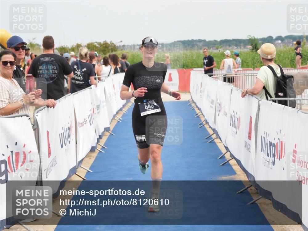 22.06.2025 - Viking Triathlon MichiJ http://msf.ph/oto/8120610 22.06.2025 15:12:04 Ziel 549 meine-sportfotos.de