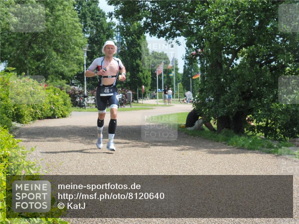 22.06.2025 - Viking Triathlon KatJ http://msf.ph/oto/8120640 22.06.2025 12:59:54 Laufen 416 meine-sportfotos.de