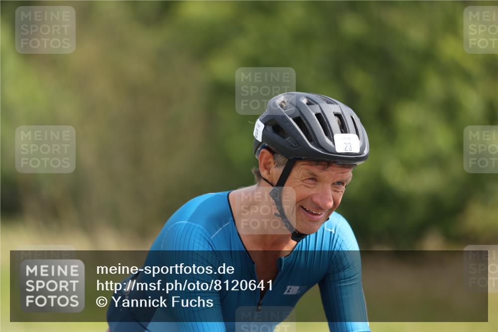 22.06.2025 - Viking Triathlon Yannick Fuchs http://msf.ph/oto/8120641 22.06.2025 11:47:17 Radfahren 9, 23, 61, 206, 235, 272, 529 meine-sportfotos.de