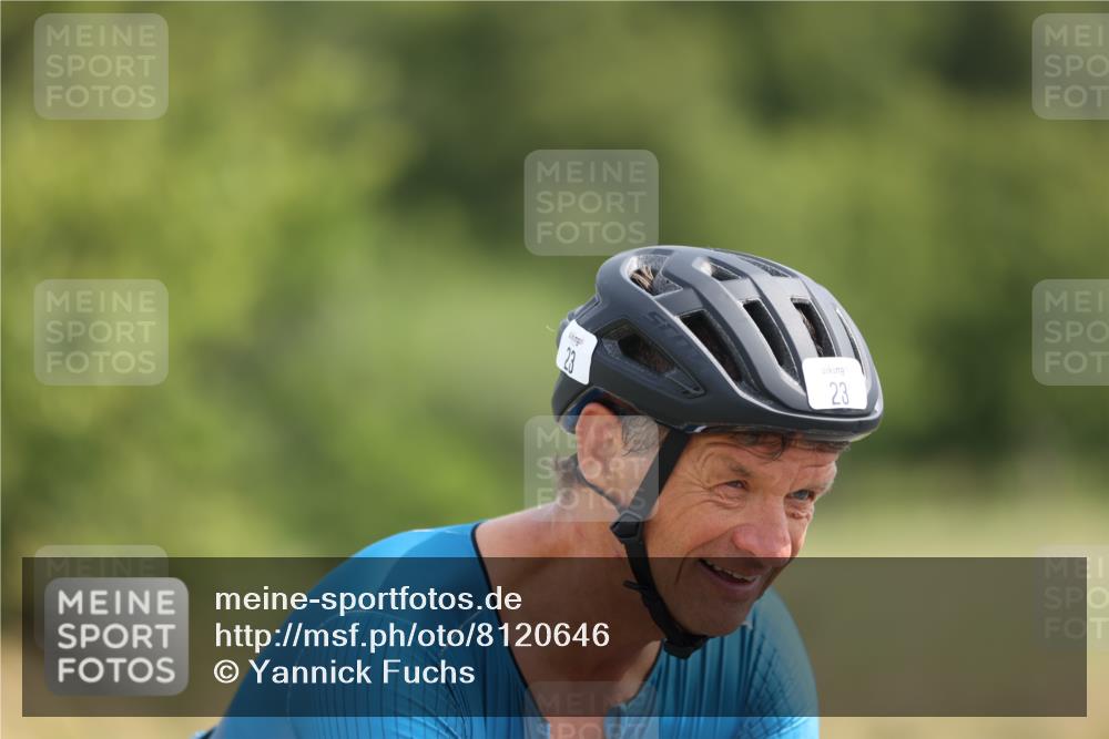 22.06.2025 - Viking Triathlon Yannick Fuchs http://msf.ph/oto/8120646 22.06.2025 11:47:17 Radfahren 9, 23, 61, 206, 235, 272, 529 meine-sportfotos.de