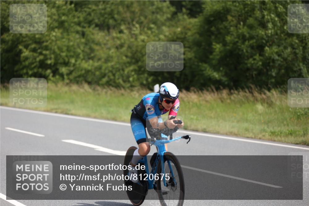 22.06.2025 - Viking Triathlon Yannick Fuchs http://msf.ph/oto/8120675 22.06.2025 11:47:19 Radfahren 9, 23, 61, 235, 272, 286, 344 meine-sportfotos.de