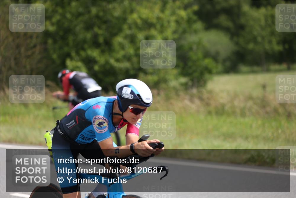 22.06.2025 - Viking Triathlon Yannick Fuchs http://msf.ph/oto/8120687 22.06.2025 11:47:20 Radfahren 9, 23, 61, 235, 272, 286, 344 meine-sportfotos.de