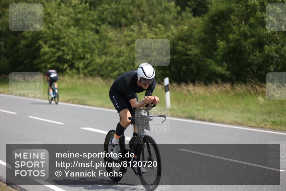 22.06.2025 - Viking Triathlon Yannick Fuchs http://msf.ph/oto/8120720 22.06.2025 11:47:26 Radfahren 15, 272, 286, 344, 422, 659 meine-sportfotos.de