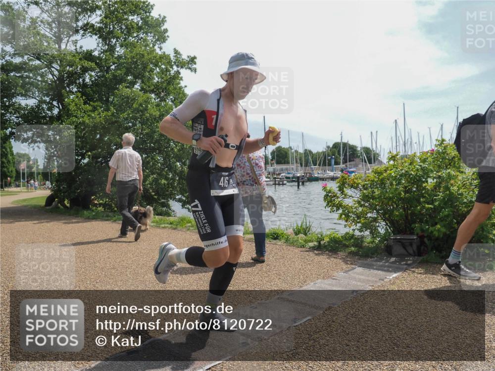 22.06.2025 - Viking Triathlon KatJ http://msf.ph/oto/8120722 22.06.2025 12:59:56 Laufen 416 meine-sportfotos.de