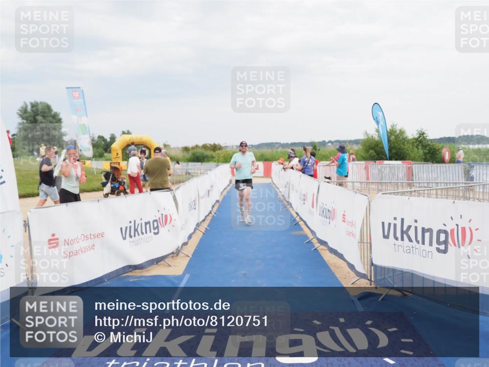 22.06.2025 - Viking Triathlon MichiJ http://msf.ph/oto/8120751 22.06.2025 17:04:32 Ziel 257 meine-sportfotos.de