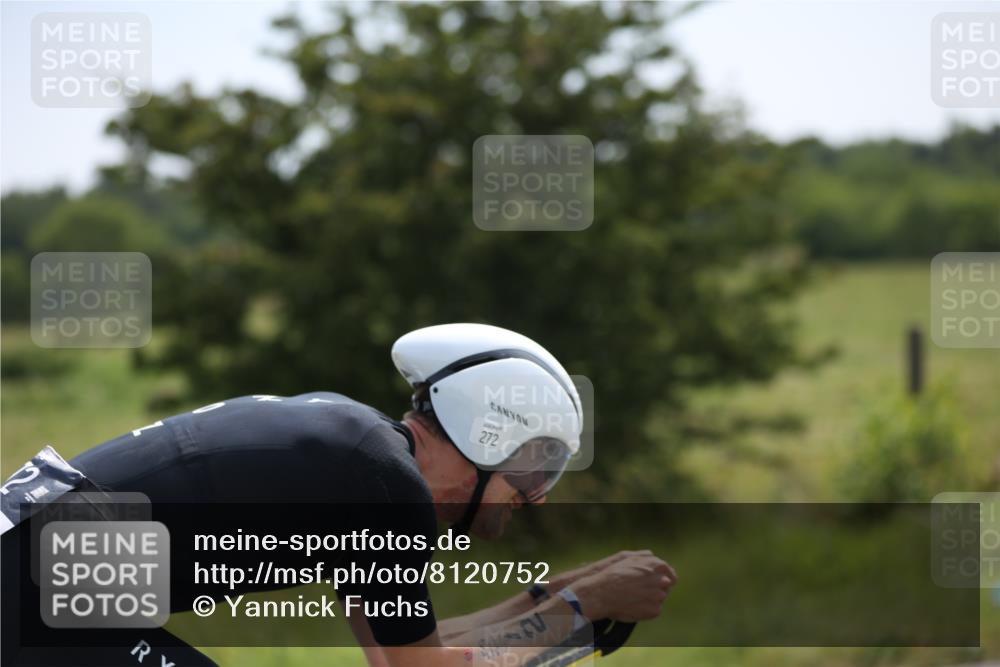 22.06.2025 - Viking Triathlon Yannick Fuchs http://msf.ph/oto/8120752 22.06.2025 11:47:27 Radfahren 15, 272, 286, 344, 422, 659 meine-sportfotos.de