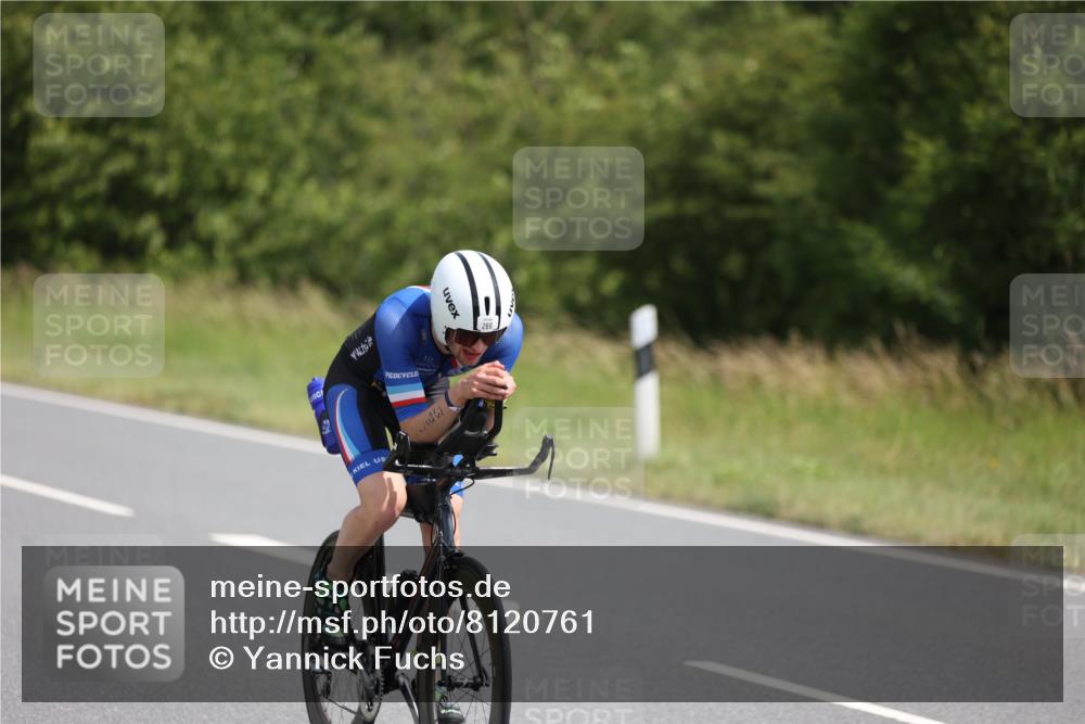 22.06.2025 - Viking Triathlon Yannick Fuchs http://msf.ph/oto/8120761 22.06.2025 11:47:29 Radfahren 15, 52, 272, 286, 344, 422, 659 meine-sportfotos.de