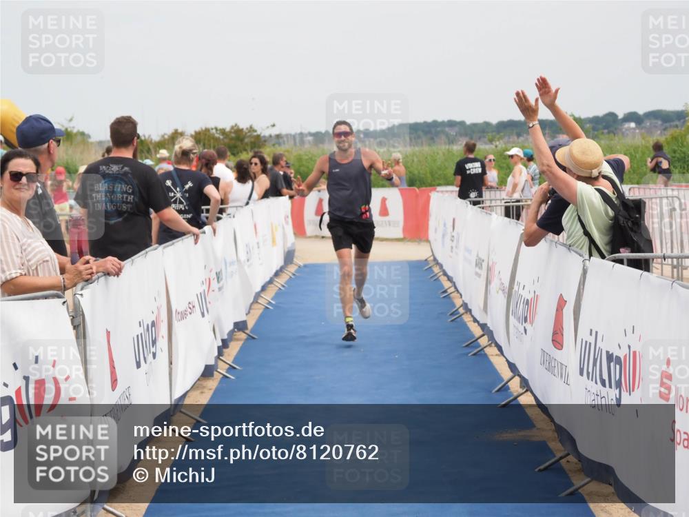 22.06.2025 - Viking Triathlon MichiJ http://msf.ph/oto/8120762 22.06.2025 15:12:26 Ziel 643 meine-sportfotos.de