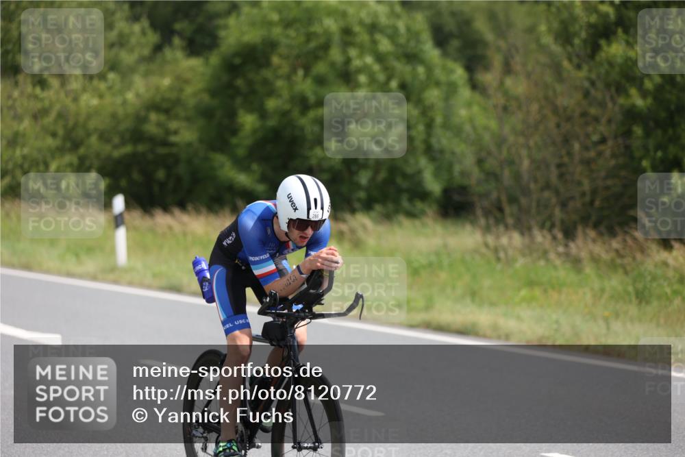22.06.2025 - Viking Triathlon Yannick Fuchs http://msf.ph/oto/8120772 22.06.2025 11:47:29 Radfahren 15, 52, 272, 286, 344, 422, 659 meine-sportfotos.de
