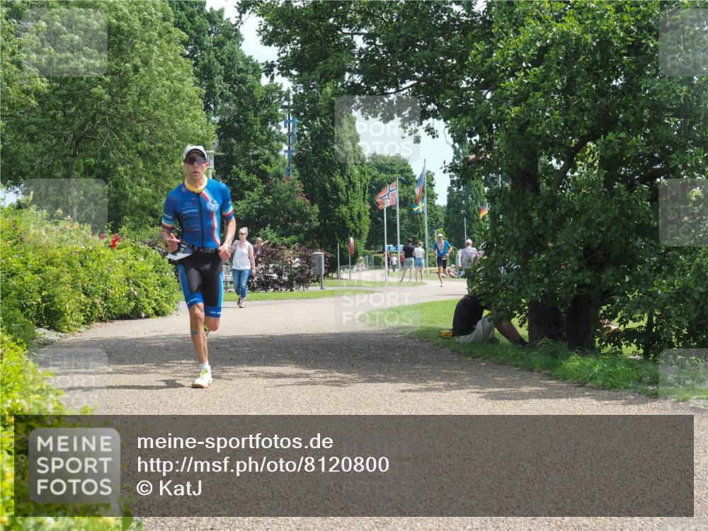 22.06.2025 - Viking Triathlon KatJ http://msf.ph/oto/8120800 22.06.2025 13:00:23 Laufen 28 meine-sportfotos.de