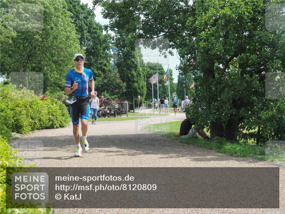 22.06.2025 - Viking Triathlon KatJ http://msf.ph/oto/8120809 22.06.2025 13:00:23 Laufen 28 meine-sportfotos.de