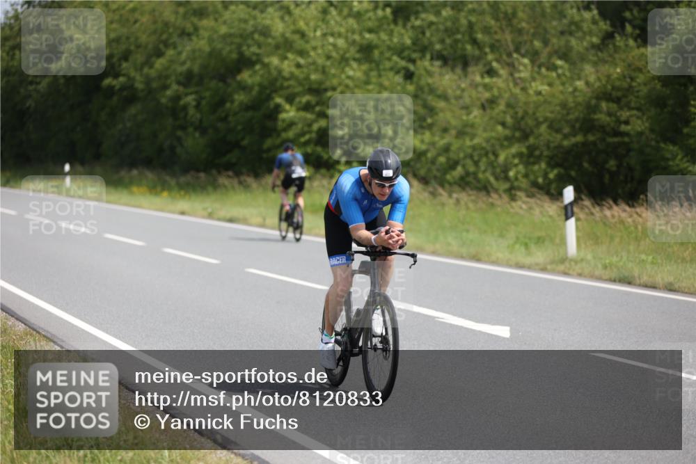 22.06.2025 - Viking Triathlon Yannick Fuchs http://msf.ph/oto/8120833 22.06.2025 11:47:34 Radfahren 15, 52, 171, 422, 659 meine-sportfotos.de