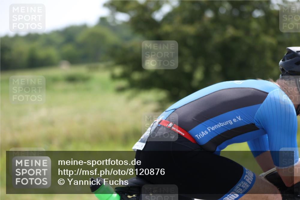 22.06.2025 - Viking Triathlon Yannick Fuchs http://msf.ph/oto/8120876 22.06.2025 11:47:35 Radfahren 15, 52, 171, 422, 659 meine-sportfotos.de