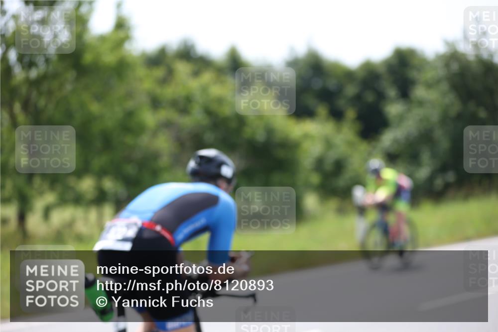 22.06.2025 - Viking Triathlon Yannick Fuchs http://msf.ph/oto/8120893 22.06.2025 11:47:36 Radfahren 15, 52, 171, 422, 659 meine-sportfotos.de