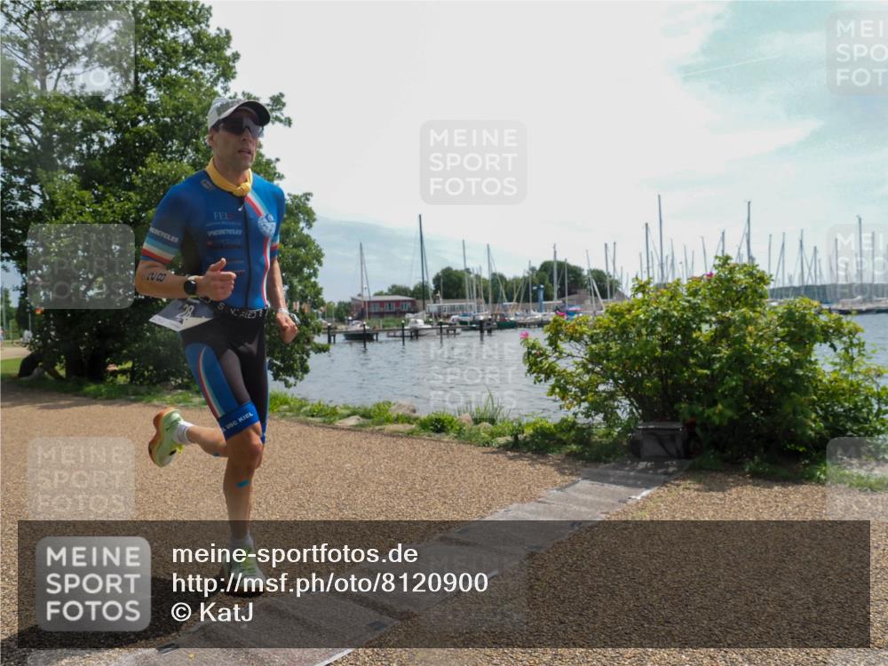 22.06.2025 - Viking Triathlon KatJ http://msf.ph/oto/8120900 22.06.2025 13:00:25 Laufen 28 meine-sportfotos.de