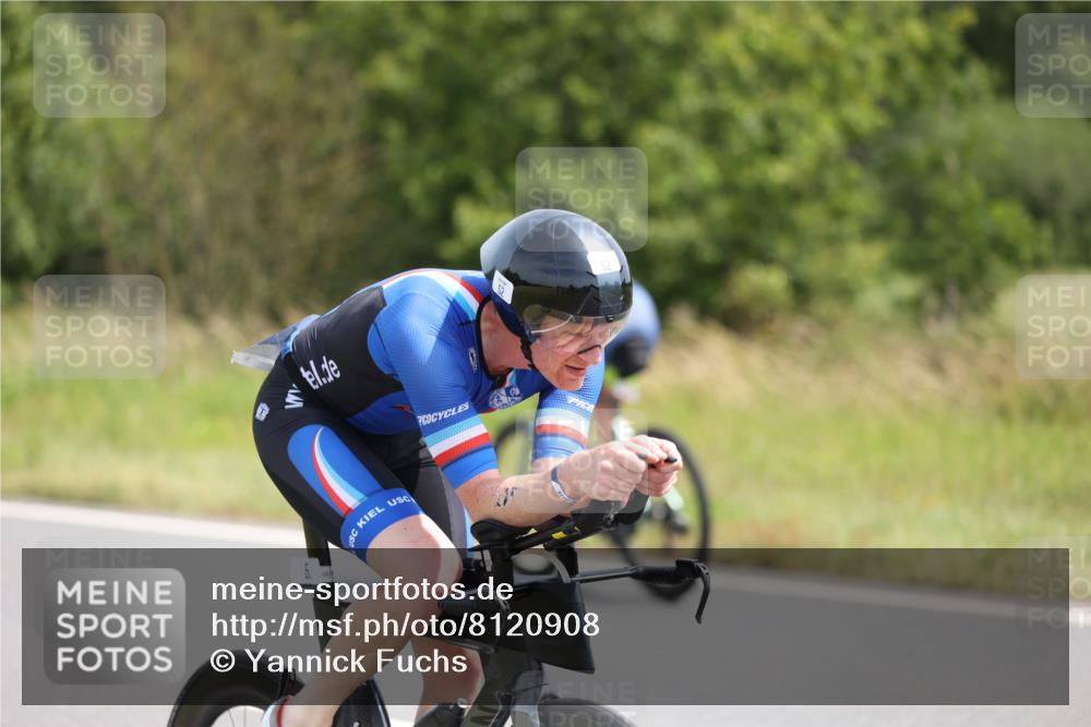 22.06.2025 - Viking Triathlon Yannick Fuchs http://msf.ph/oto/8120908 22.06.2025 11:47:39 Radfahren 52, 171, 422, 659 meine-sportfotos.de