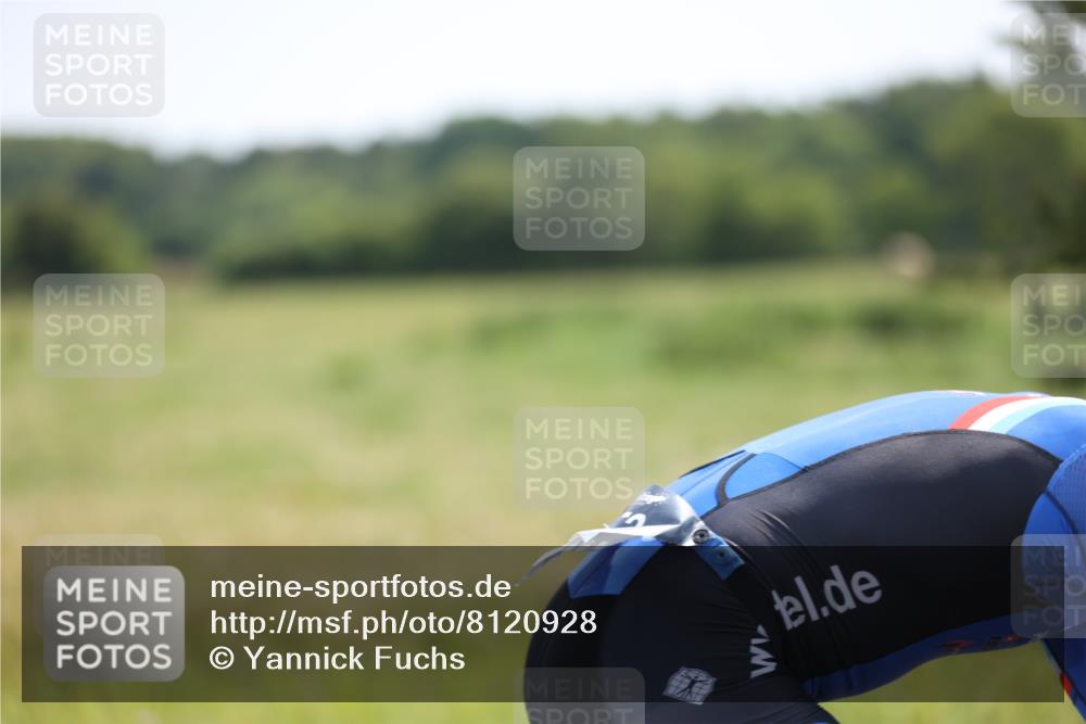 22.06.2025 - Viking Triathlon Yannick Fuchs http://msf.ph/oto/8120928 22.06.2025 11:47:40 Radfahren 52, 171, 292, 659 meine-sportfotos.de