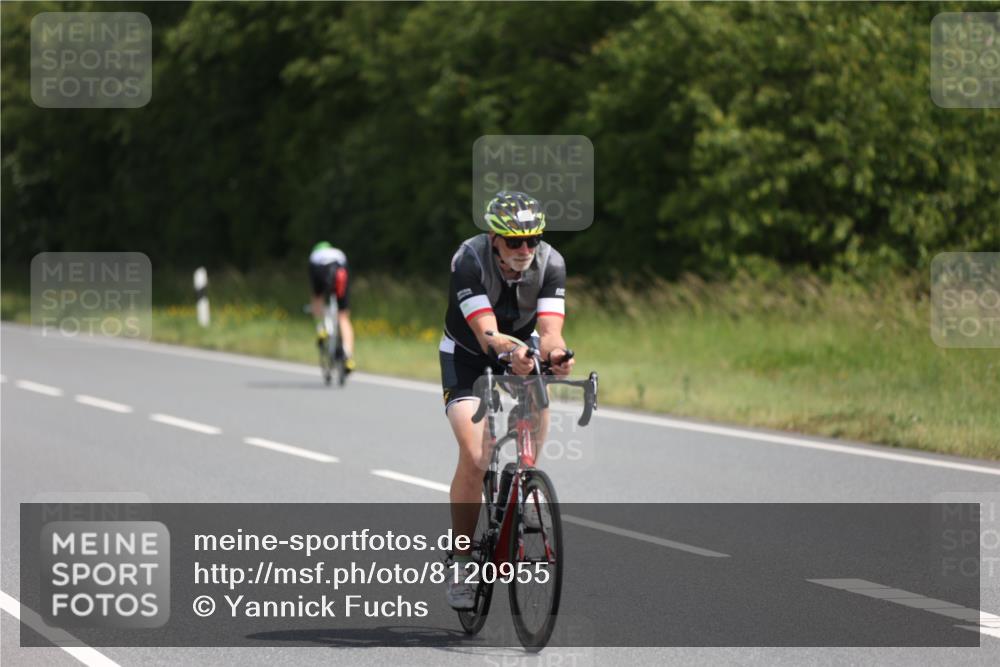 22.06.2025 - Viking Triathlon Yannick Fuchs http://msf.ph/oto/8120955 22.06.2025 11:47:48 Radfahren 106, 292 meine-sportfotos.de