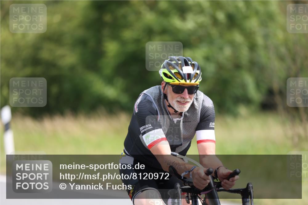 22.06.2025 - Viking Triathlon Yannick Fuchs http://msf.ph/oto/8120972 22.06.2025 11:47:49 Radfahren 106, 292, 415 meine-sportfotos.de