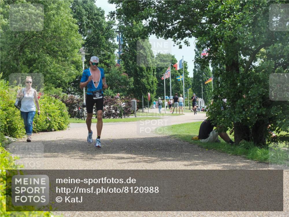 22.06.2025 - Viking Triathlon KatJ http://msf.ph/oto/8120988 22.06.2025 13:00:33 Laufen 237 meine-sportfotos.de