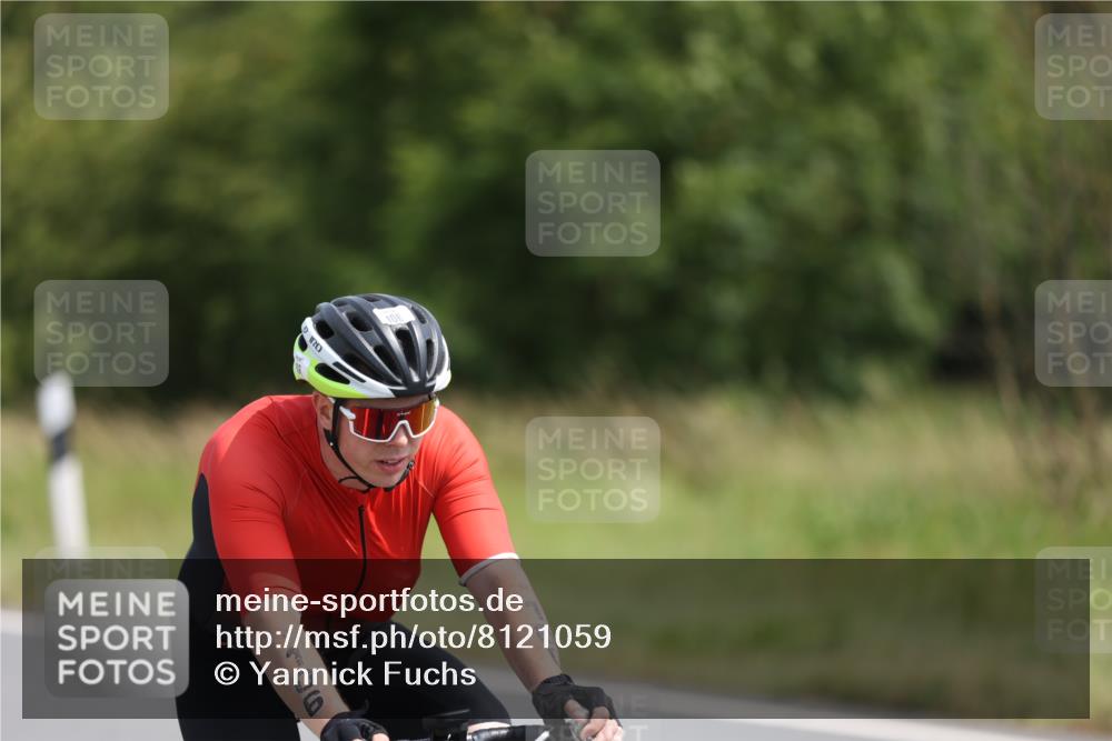 22.06.2025 - Viking Triathlon Yannick Fuchs http://msf.ph/oto/8121059 22.06.2025 11:47:54 Radfahren 106, 163, 292, 415 meine-sportfotos.de