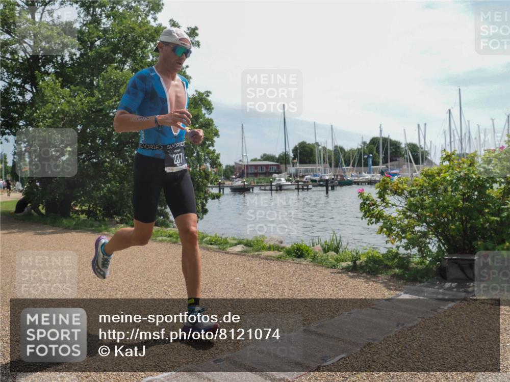 22.06.2025 - Viking Triathlon KatJ http://msf.ph/oto/8121074 22.06.2025 13:00:37 Laufen 237 meine-sportfotos.de